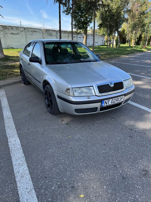 Vând Skoda octavia