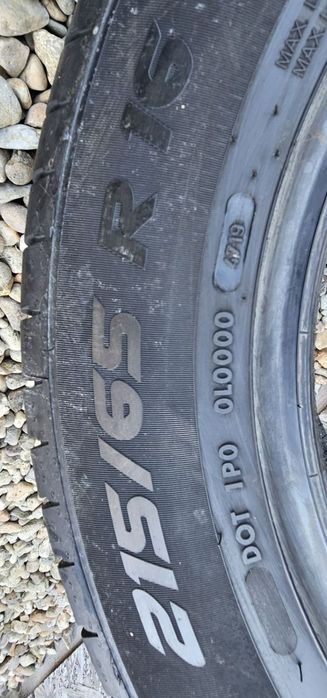 Anvelopa Vredestein 215/65 R16C 109/107 Dunlop 215/45 R17 91Y