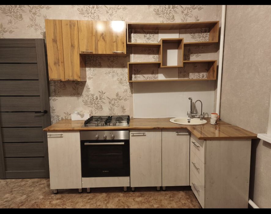 Продам кухонный гарнитур