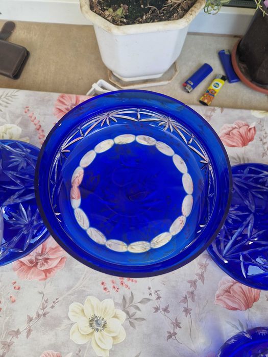 Комплект син рязан кристал – 2 гарафа, фруктиера с капак и купа.