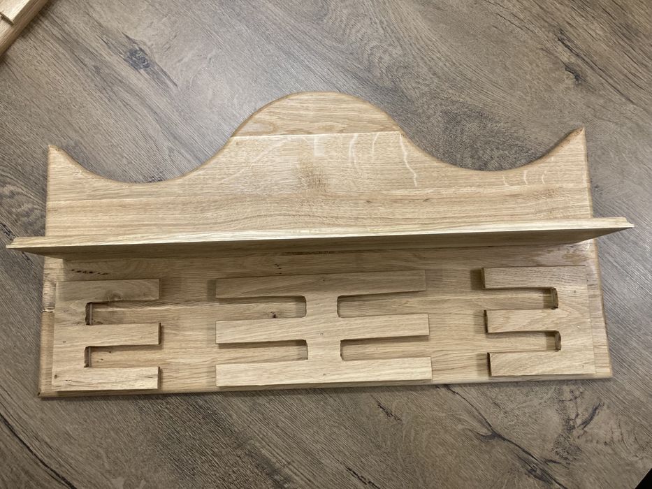 Поставка за купи и медали - дъб