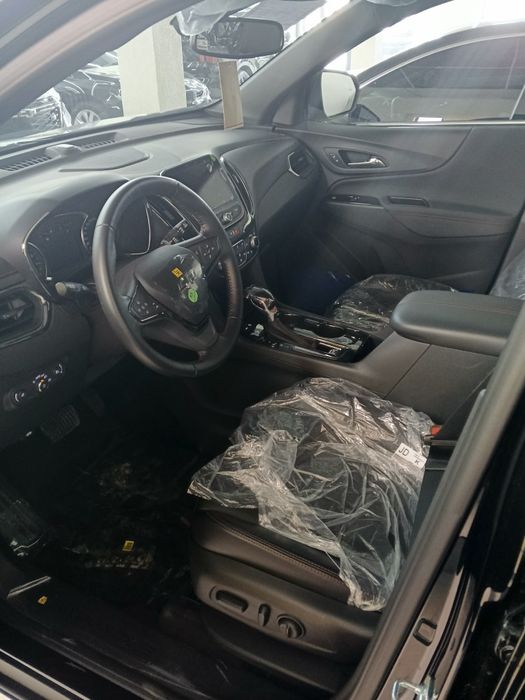 Продаётся Chevrolet Equinox 2023 года фулл позиция краска чистая .