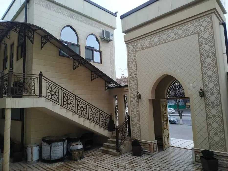 Сдается 2-Этажнь Ресторан Кафе 842м² Шайхантохур 1-Линия Ор. Карзинка