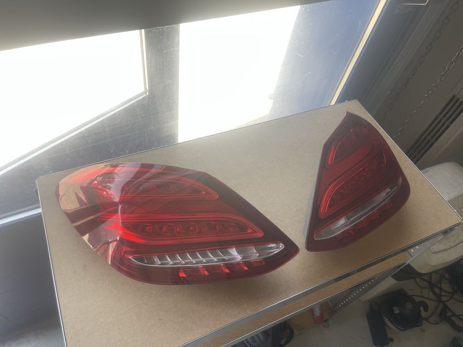 Mercedes C-Class W205 стопове (ляв + десен) – американски, OEM