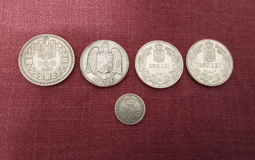 Monede vechi românești.