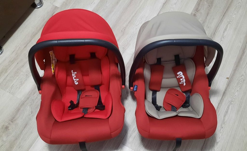 Vând coș auto tip scoică marca Juju Baby Boo