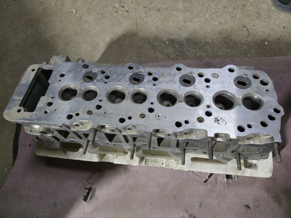 Продам ГБЦ от 4М 40