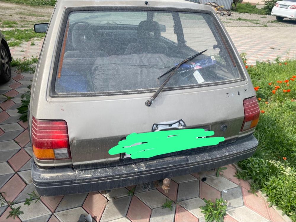 Toyota starlet в хорошем состоянии