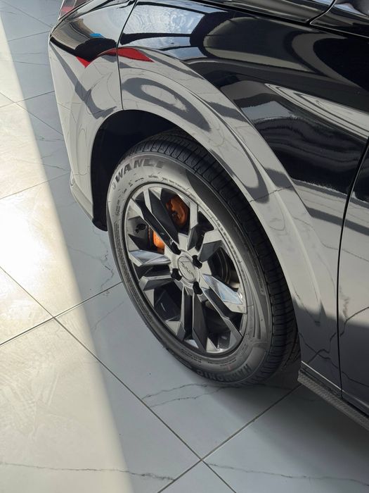 DongFeng Aeolus Shine