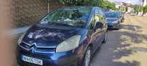 Citroen C4 Picasso, motor defect, an fabricatie 2007 decembrie
