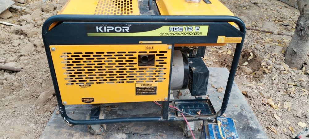 Generator KIPOR KGE12E
