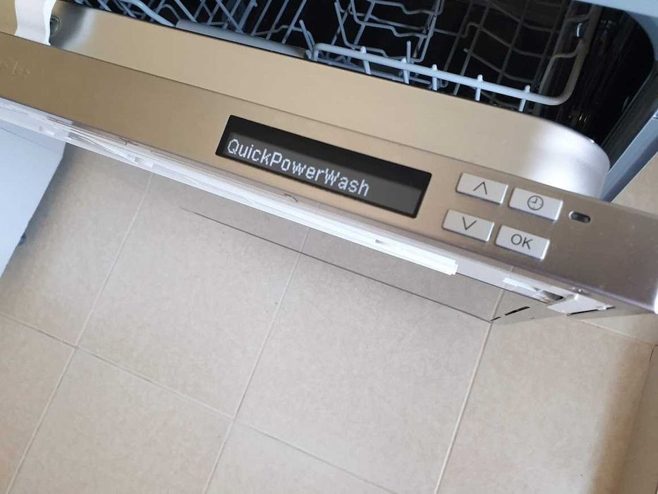 Miele - Auto Open - QuickPowerWash - Съдомиялна - Пълно Вграждане 60см