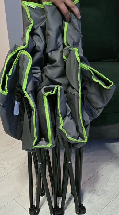 Двуместен столЗгъваем  диван за къмпинг ,градини,дворове и тераси