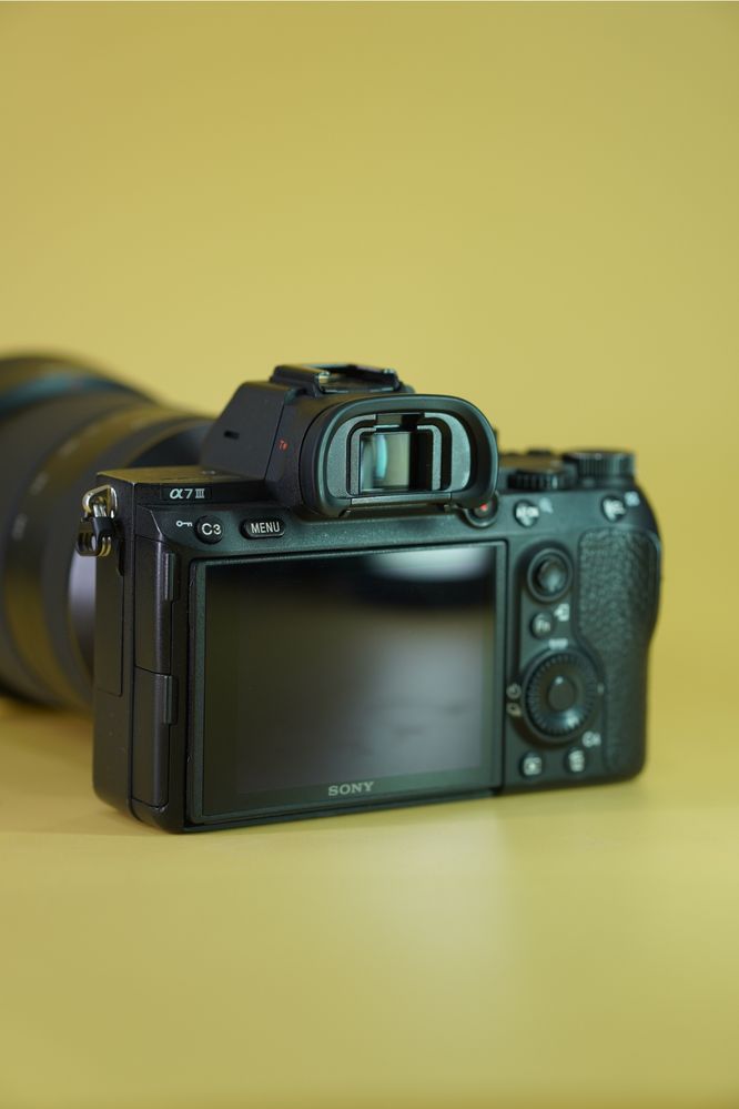 Sony A7 III 24-240mm