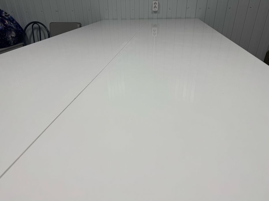 Продам стол отличного качества