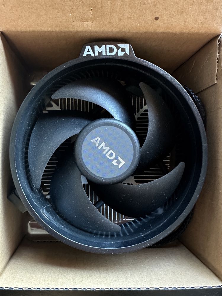 AMD Athlon 3000G + охладител