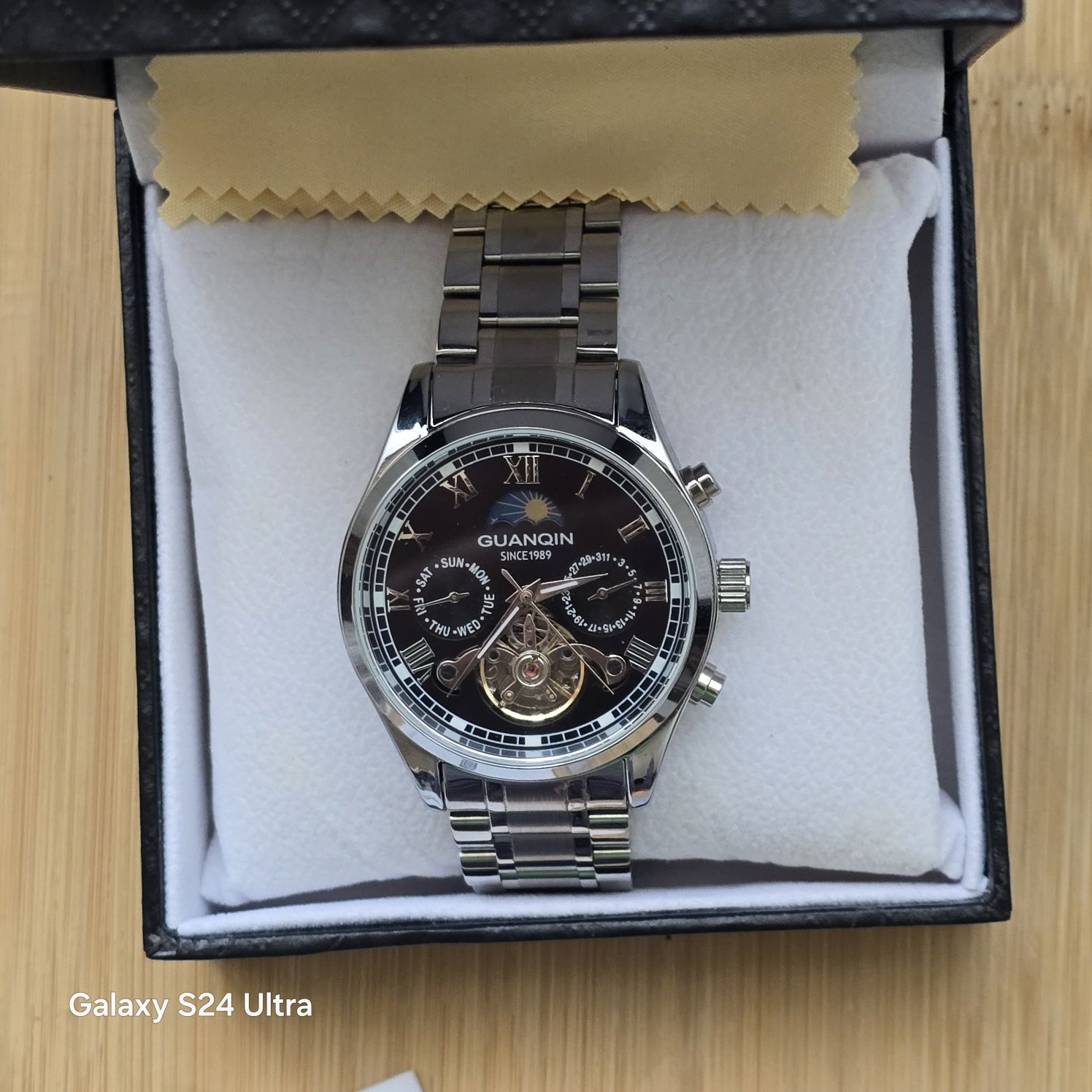 Ceas automatic Guanqin cu funcții