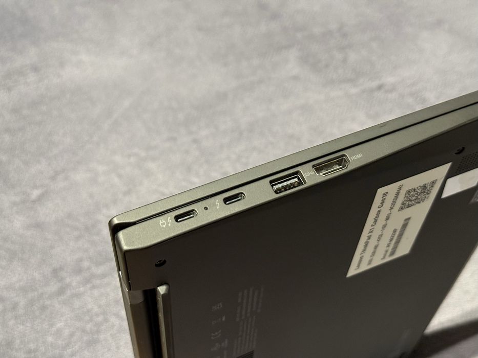 14’FHD+IPS Touch/Lenovo Thinkpad X1 Carbon Gen10/i7-1265u/32GB Ram/512