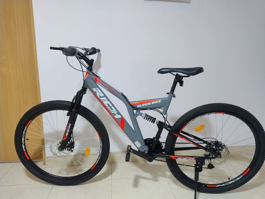 Bicicleta full suspension, frâne disc
