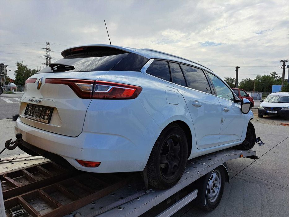Dezmembrez Renault Megane 4 Estate 1.5 BlueDci K9K-U8 95 Cai