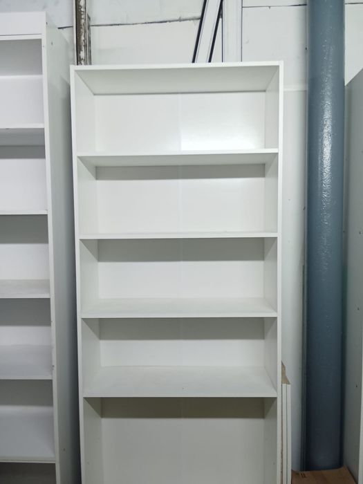 Продам мебель для магазинов