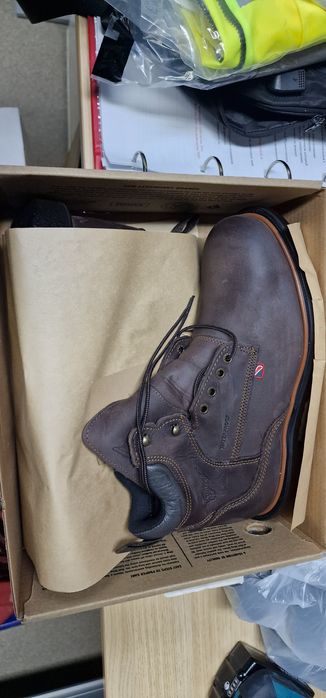 Продам Red wings