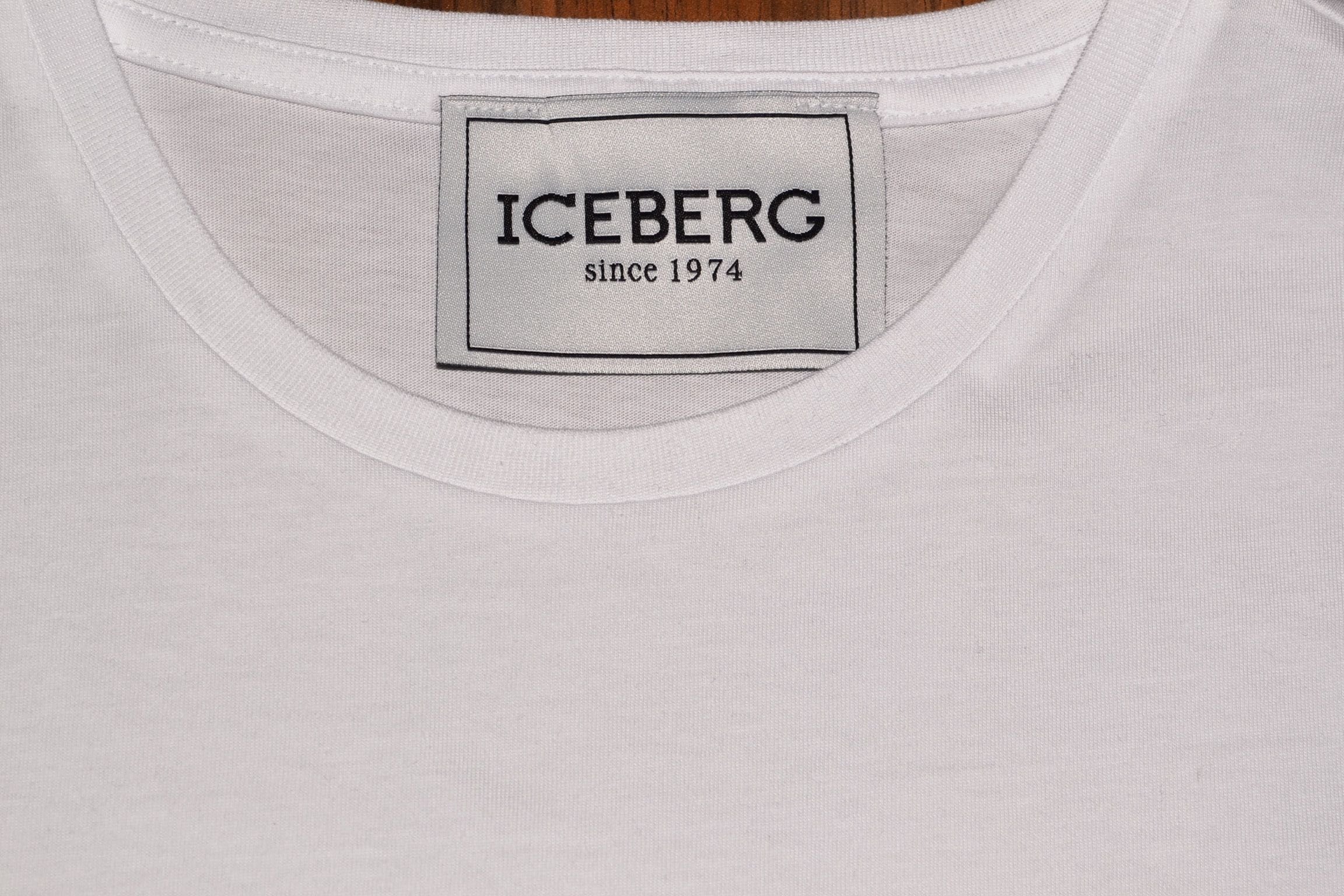 Iceberg - мъжка тениска, размер М