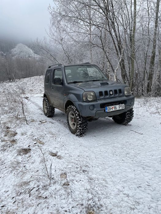 Vand suzuki jimny motor BMW 2.0
