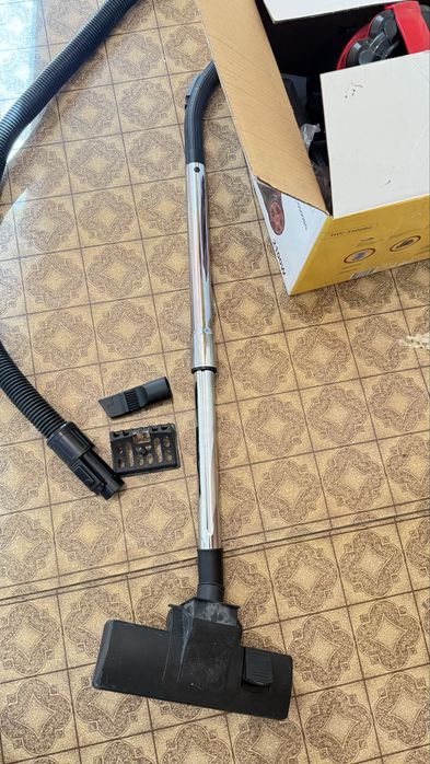 Продается пылесос дешево