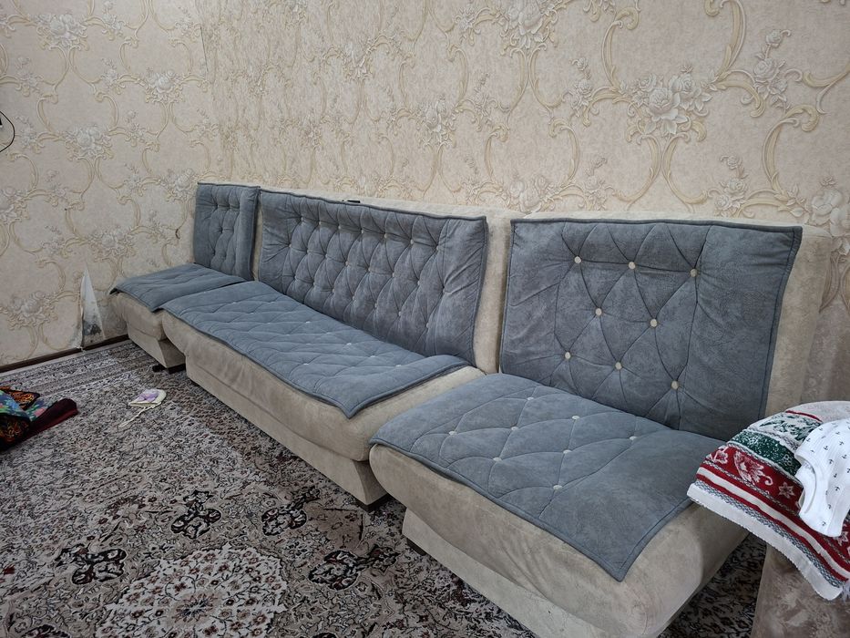 Мягкая мебель срочно сотилади