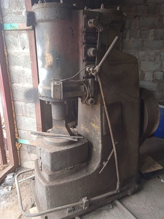 Кузнечный молот 380в