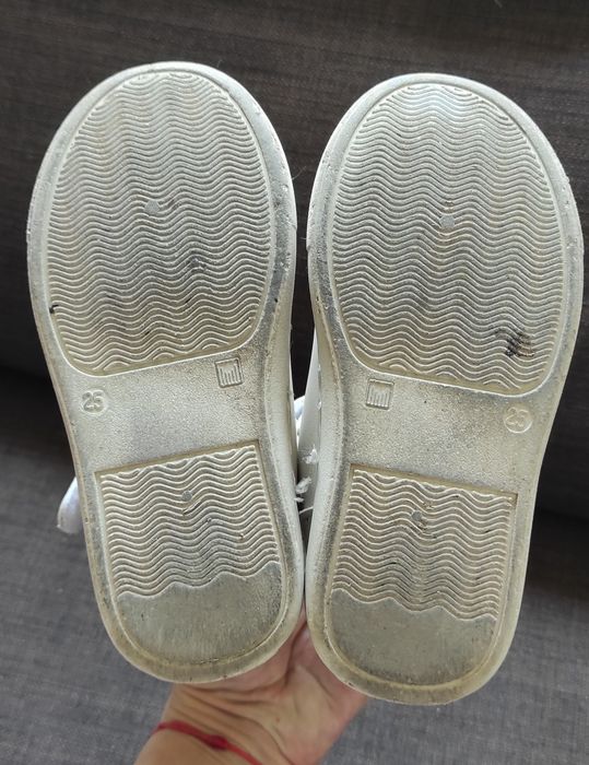 Детски обувки - 25 номер