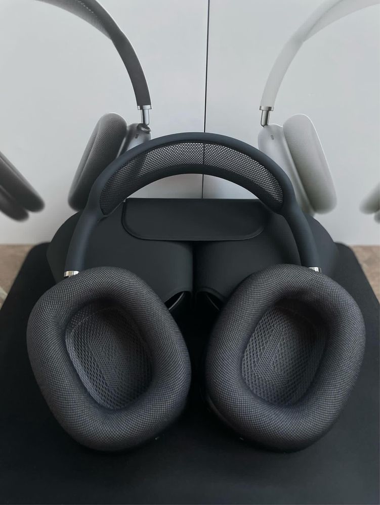 Слушалки AirPods Max