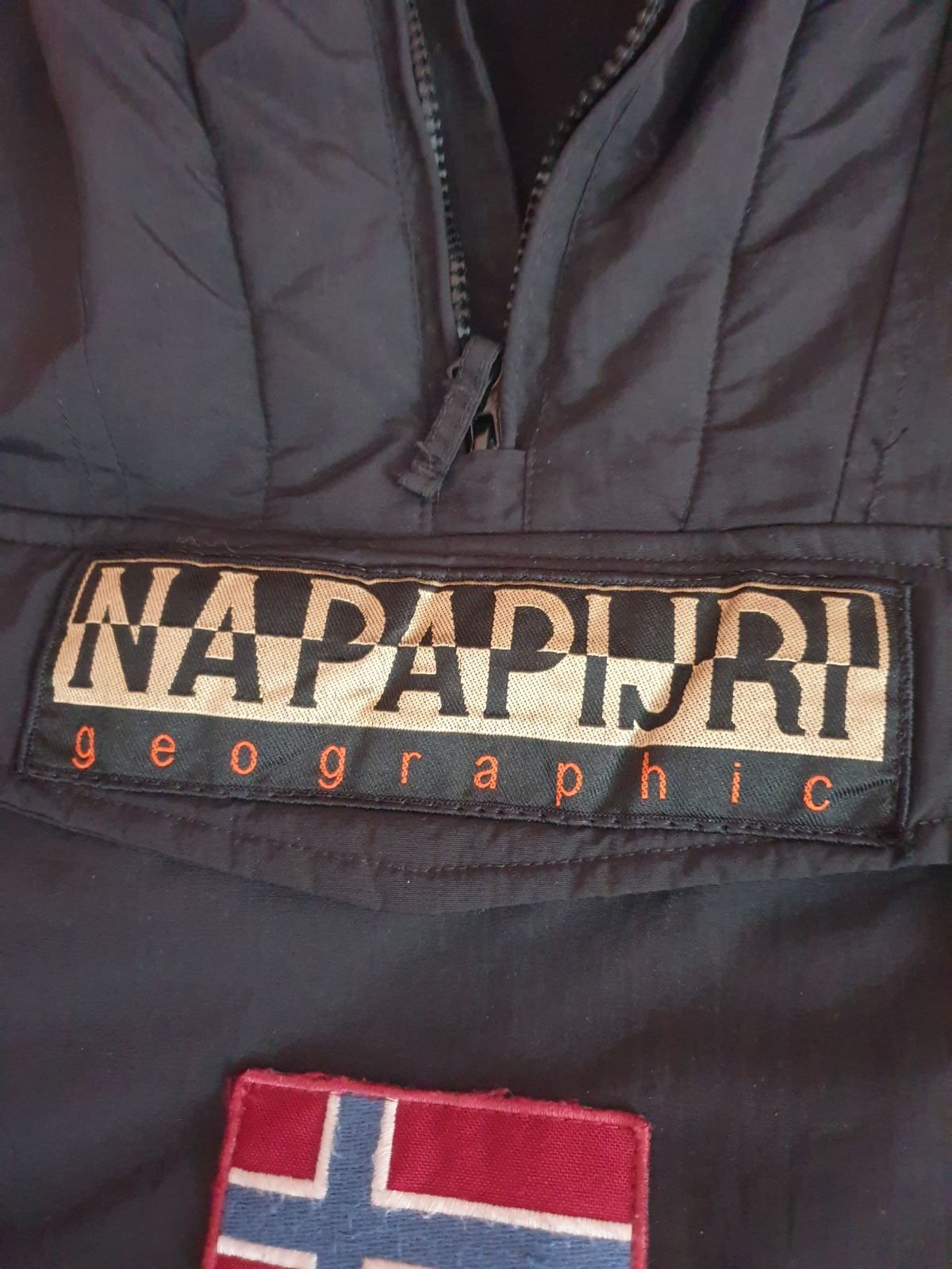 Якета  napapijri анураг