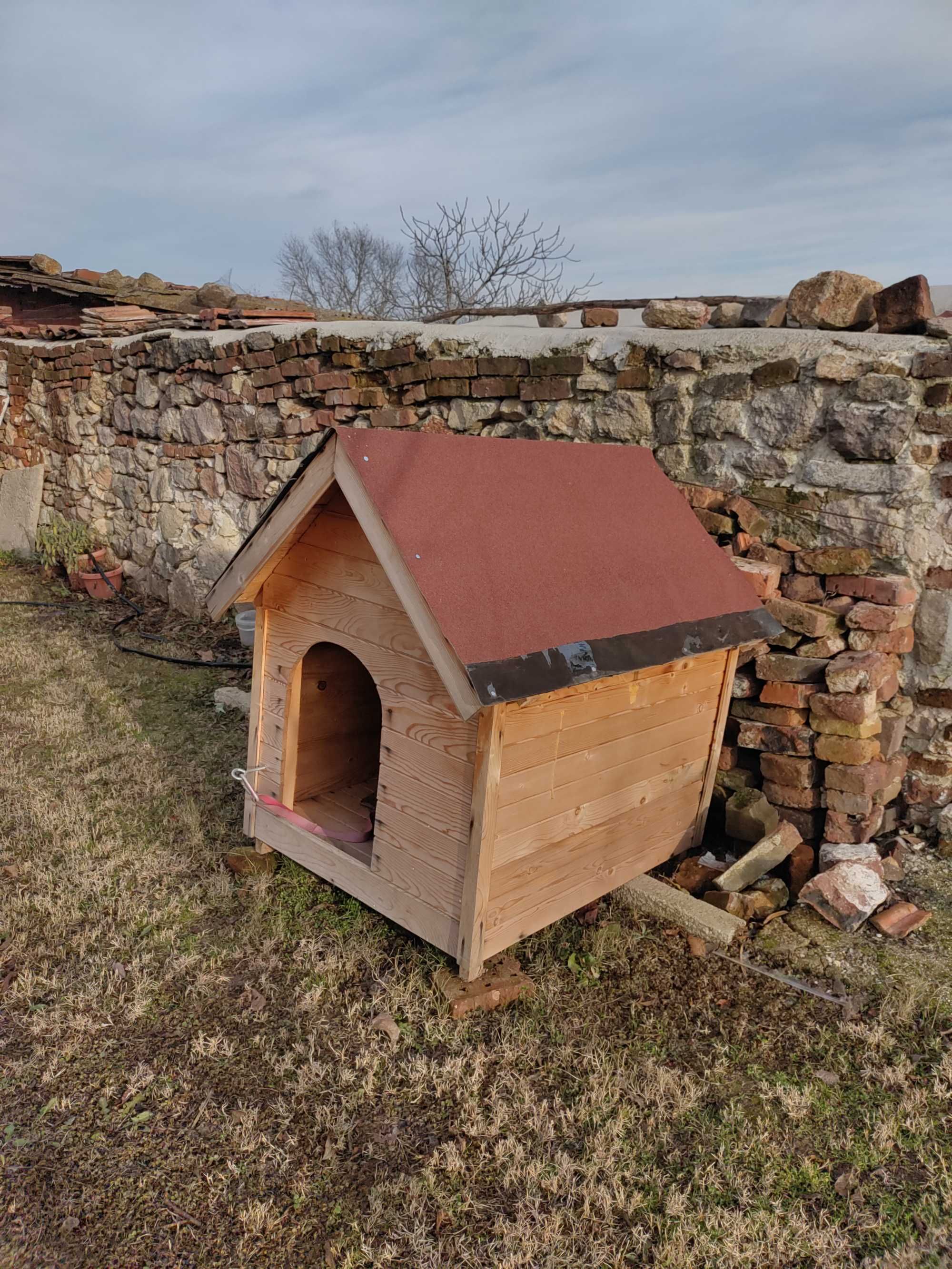 Кучешка колиба къщичка