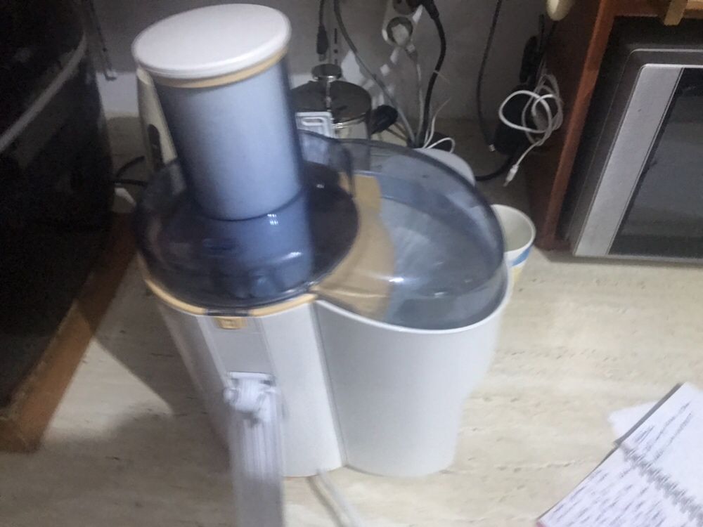 Philips Juicer HR 1858/55