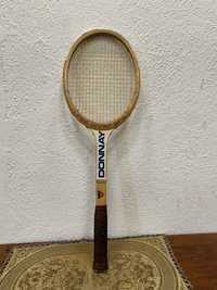 Ретро тенис ракета от дърво стара ракета за тенис