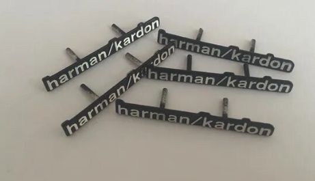 Harman Kardon, Bose самозалепващи се емблеми