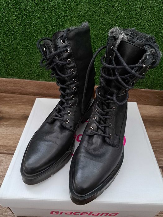 Дамски топли боти