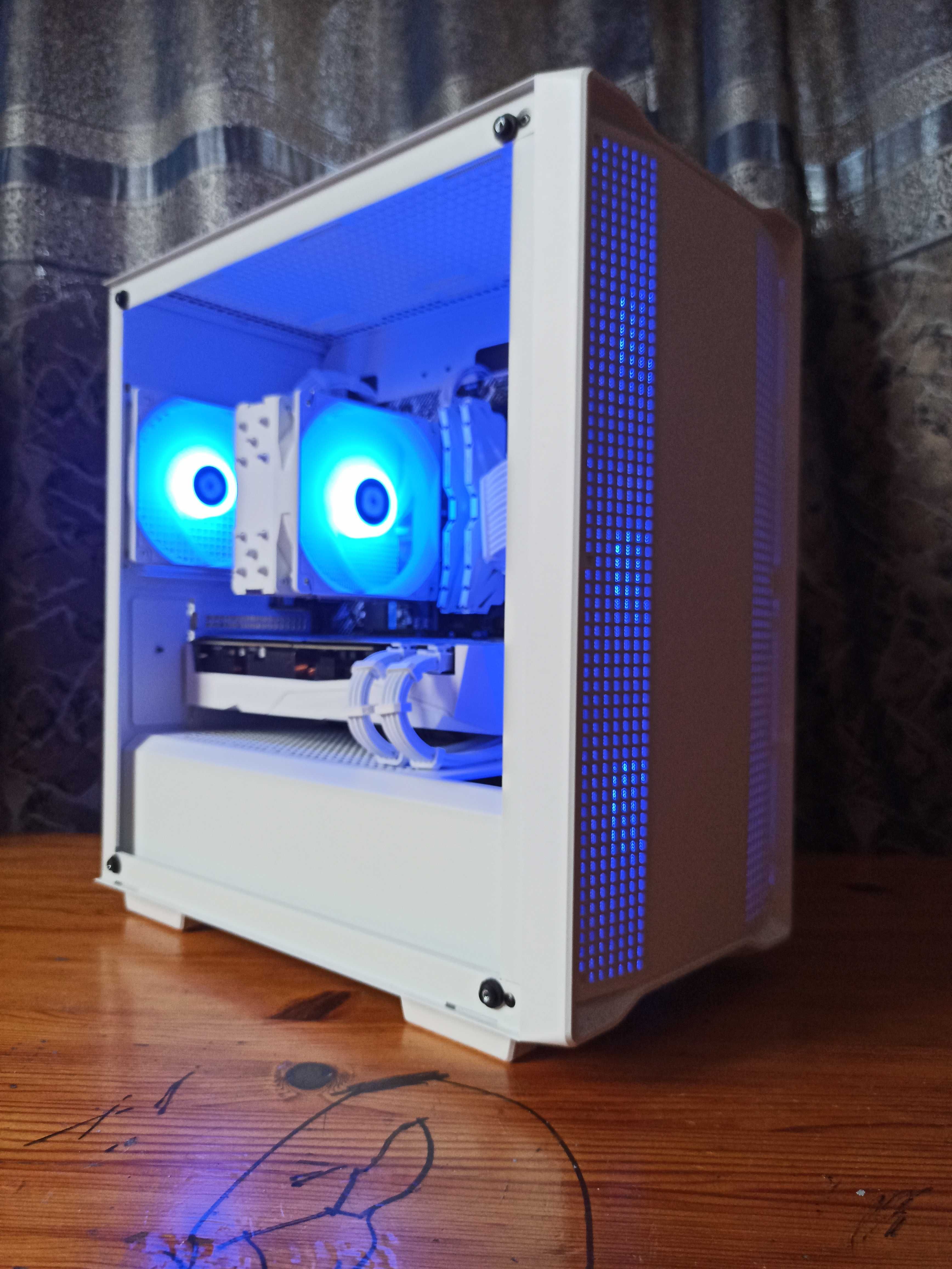 Нов RTX Геймърски Kомпютър! Ryzen 5600X RTX 3070 32GB RAM!