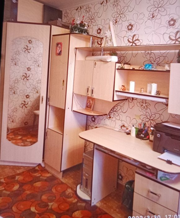 Продам подростковый спальный гарнитур