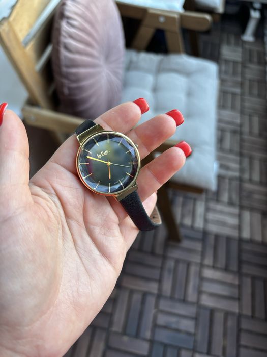 Часовник Lee Cooper