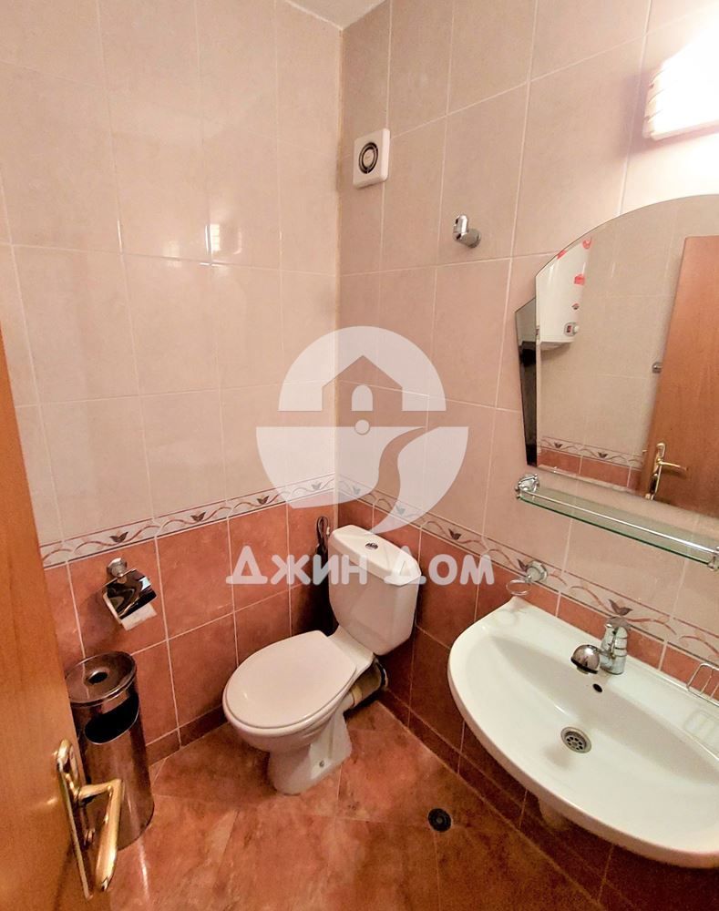 Продава се Тристаен апартамент в к.к. Слънчев бряг - 93 кв.м за 947 €/кв.м - Снимка #10