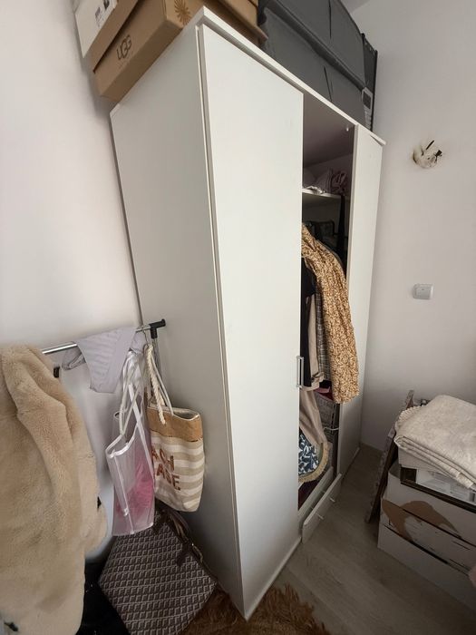 Гардероб, Порт Манто