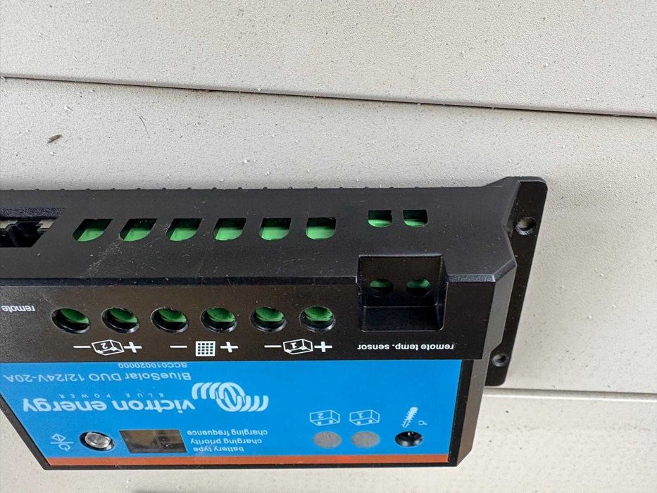 Sistem solar Victron Energy Bluesolar Pwm Duo 12/24V-20A