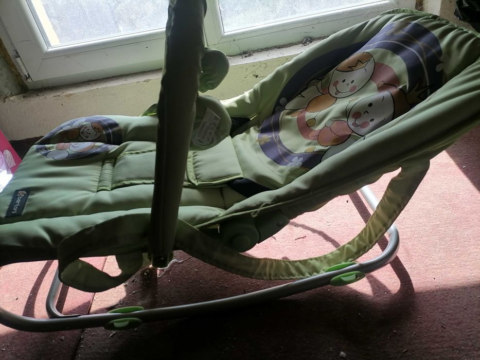 Бебешки шезлонг зелен