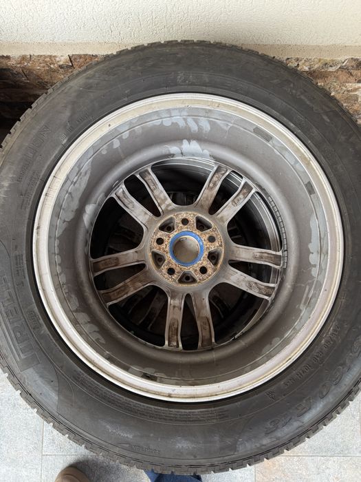 Vand cauciucuri (235/60) de iarna si jante Alutec de 18”