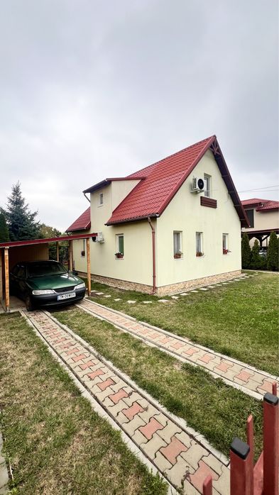 Proprietar, închiriez casă în Dumbravița
