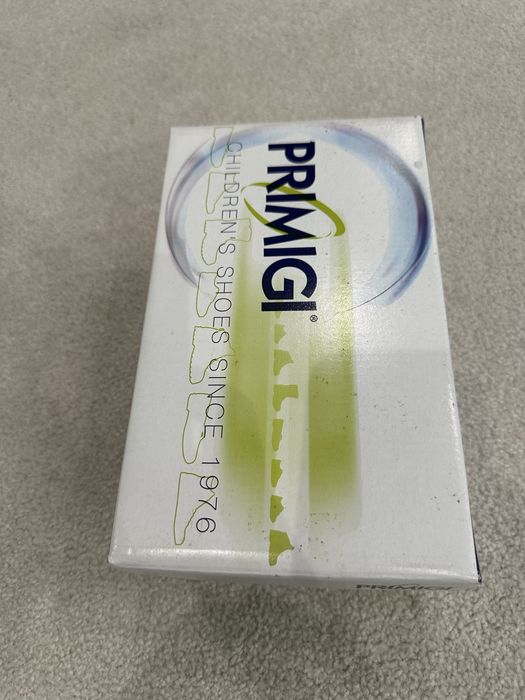 Детски официални черни затворени обувки за момиче на Primigi за