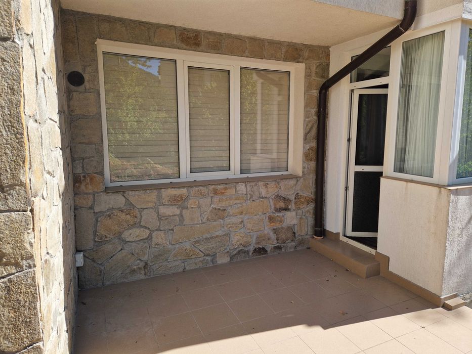 Продава се тристаен апартамент